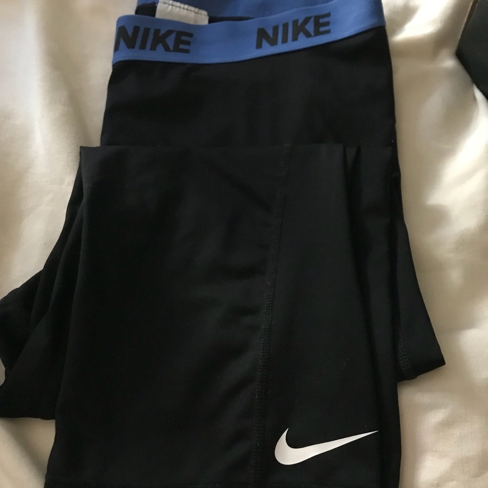 Women’s Nike legging size XL